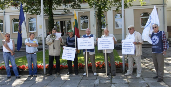 Aleksandras Bosas (1951-2014) Aleksandras Bosas (1951-2014)