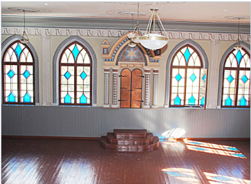 Atkurtas senasis Raudonosios sinagogos interjeras