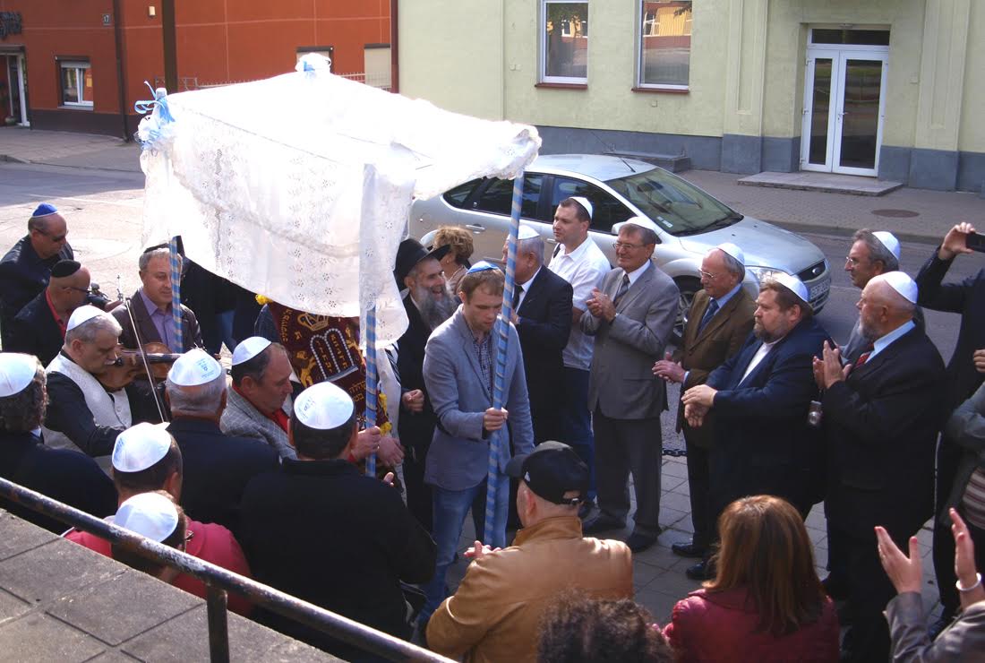 ﻿  Šiauliuose atkurti žydų maldos namai