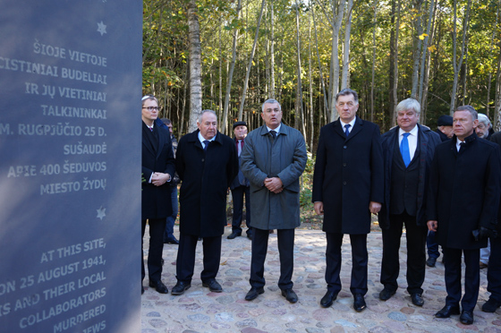 Monument to Jews of Šeduva Unveiled