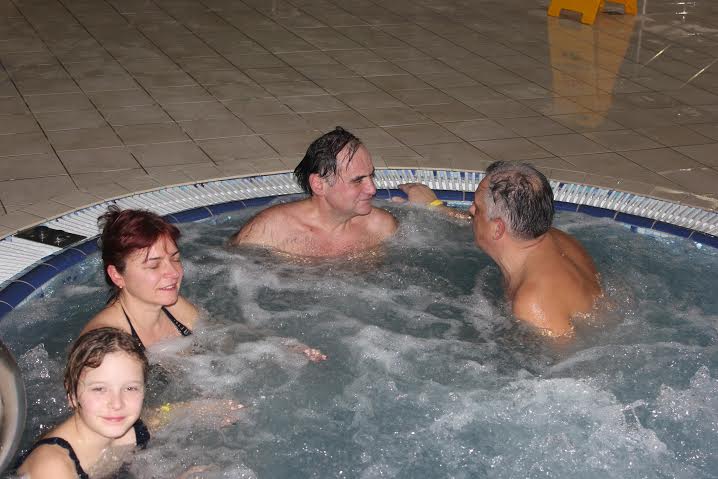 Kauno žydų bendruomenės nariai aktyviai lanko “Makabi” plaukimo užsiėmimus