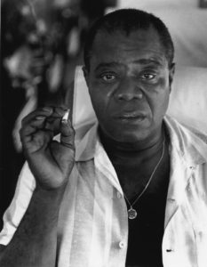 louis_sigara_icerken_508