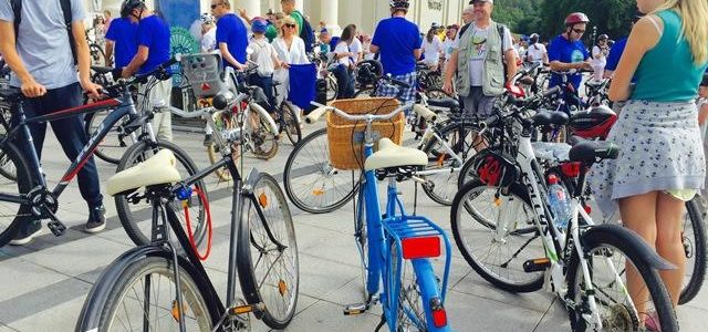 Izraelio ambasada kviečia pasitikti žydų Naujuosius 5777-uosius metus dviračių žygiu Vilniuje.