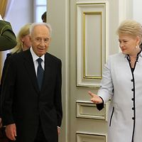 Shimonas Peresas: Izraelio karys, už taikos pastangas pelnęs Nobelio premiją