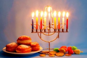 1080-chanukah-symbols1-600x400