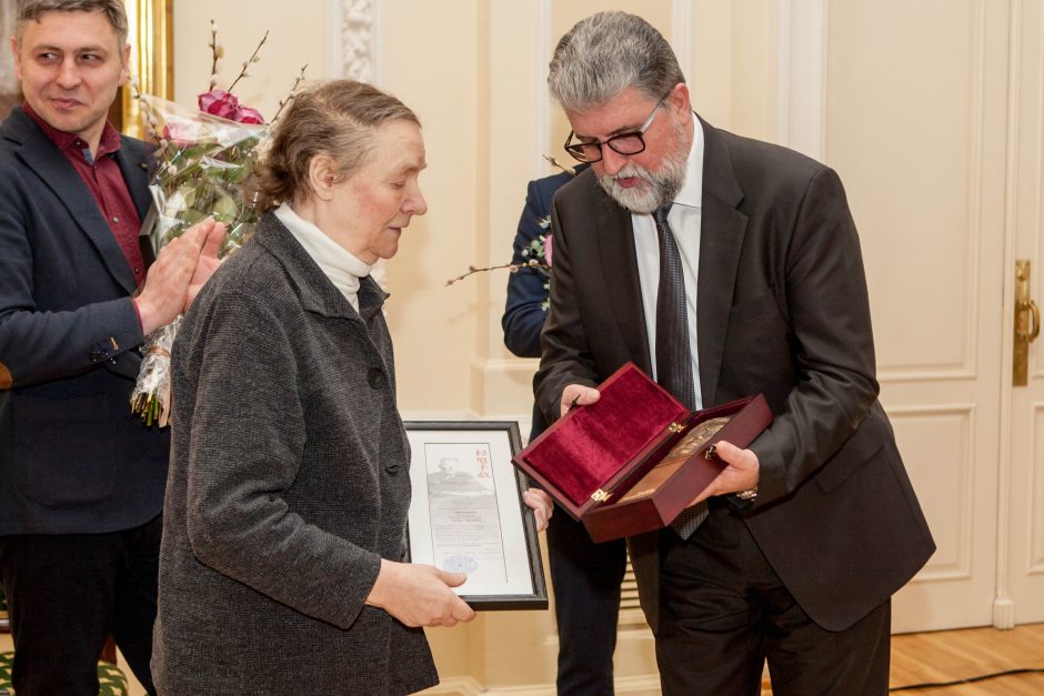 Juknaitei iteikia prem