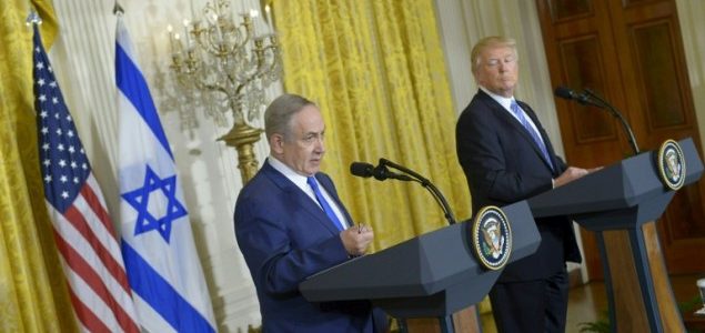 Prezidentas D.Trumpas atsisakė JAV įsipareigojimų siekti dviejų valstybių sprendinio Artimuosiuose Rytuose