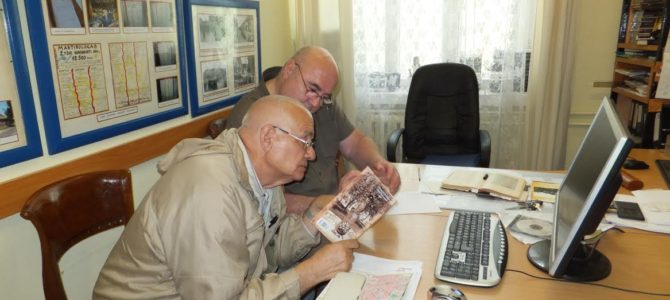 Šaptai Cionas su šeima lankėsi Panevėžio žydų bendruomenėje