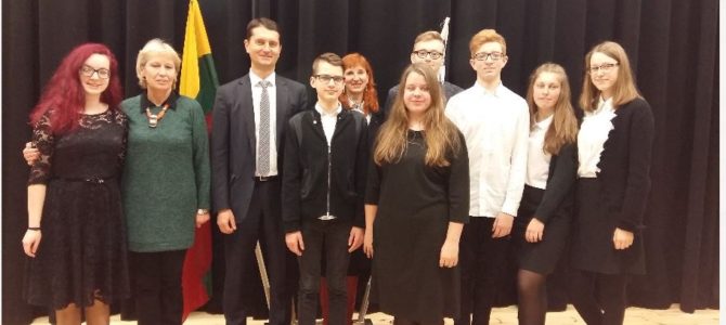 Tarptautinę Holokausto aukų atminimo dieną paminėta Ariogaloje, Raseinių rajone Tarptautinę Holokausto aukų atminimo dieną paminėta Ariogaloje, Raseinių rajone