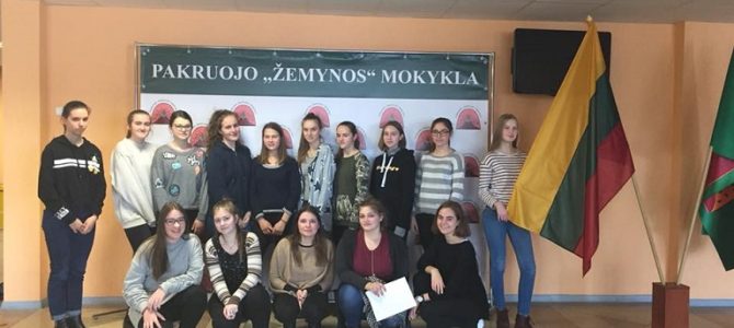 „Leiskite man būti savimi… Annos Frank gyvenimo istorija“- edukacinė paroda Pakruojyje