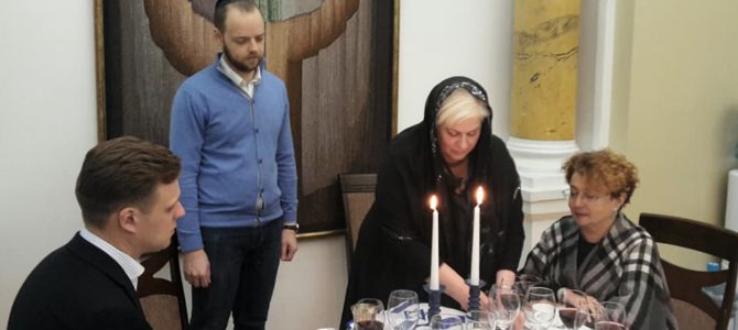 Šabas su Seimo nariu Gabrieliumi Landsbergiu Šabas su Seimo nariu Gabrieliumi Landsbergiu