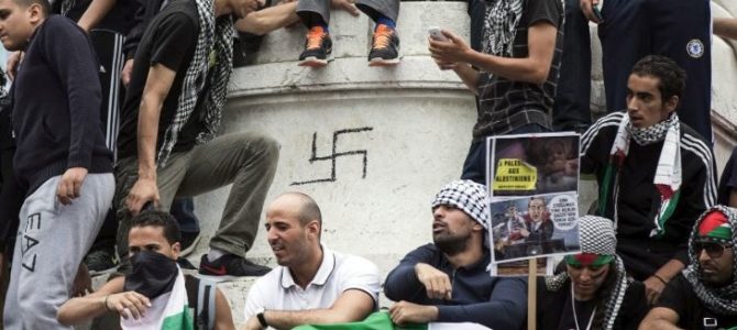 Antisemitizmas Prancūzijoje išaugo 74 procentais