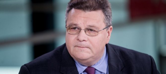 В вопросе памятных знаков глава МИД Литвы предложил опираться на мнение экспертов