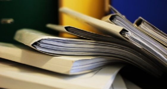 Ginant viešąjį interesą atliktas tyrimas dėl atminimo lentos nuėmimo ir alėjos pervadinimo Vilniuje