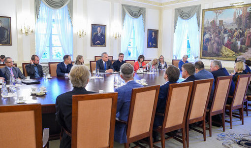 Президент Литвы: мы должны оставаться литовцами, и лишь потом европейцами и всем прочим