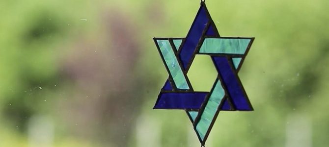 Izraelio ambasadorius apie svastiką šalia LŽB centro: tai bailus, apgailėtinas ir antisemitinis aktas