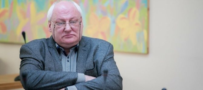 Парламентарий А. Гумуляускас заявил, что журналисты неправильно истолковали его слова