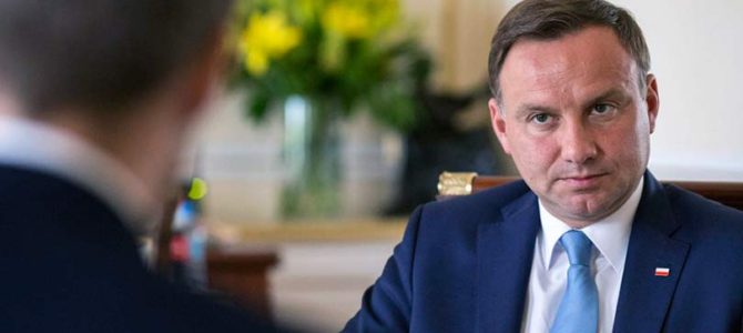 Президент Польши пригрозил бойкотом, если ему не дадут выступить на форуме Холокоста Президент Польши пригрозил бойкотом, если ему не дадут выступить на форуме Холокоста