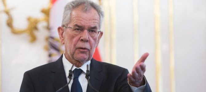 Президент Австрии признал виновность страны в преступлениях нацизма