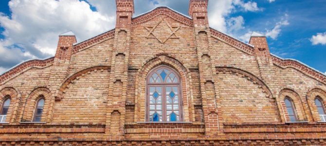 Kai prabyla daiktai ir knygos: žydiškoji kultūra Lietuvoje