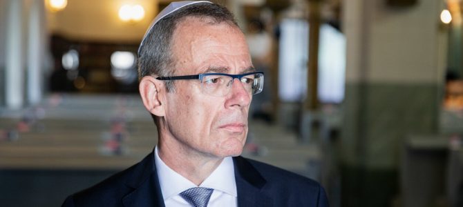 Немецкий историк о Холокосте в Литве: евреев заставляли танцевать, петь, а затем расстреливали