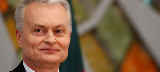 Prezidentas pasveikino Lietuvos ir pasaulio žydų bendruomenę judėjų Naujųjų metų proga