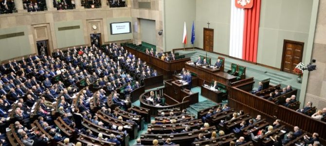 Польша отложила запрет на экспорт кошерного мяса до 2025 года