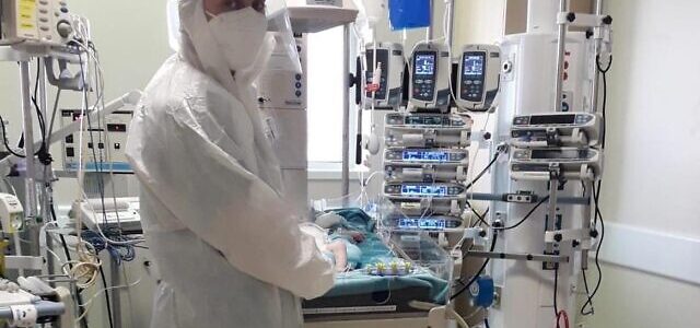 Izraelyje 60% sumažėjo hospitalizuojamų ligonių, kuriems 60 ir daugiau metų, praėjus vos 3 savaitėms po pirmojo skiepo