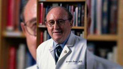 Utenoje augęs Nobelio premijos laureatas Bernardas Lownas papasakojo apie kraupias vaikystės patirtis  