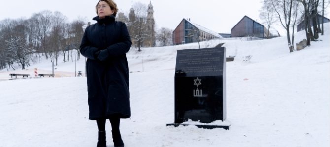 A Tale of Two Statues