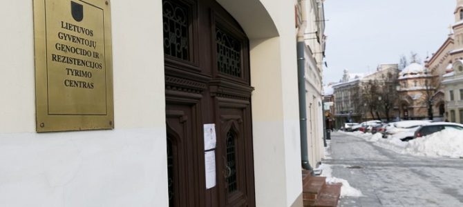 Darbo grupė išvadas dėl Genocido tyrimų centro pateiks penktadienį: mano, kad esama vadovybė turi keistis