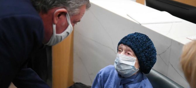 Германия выделила 12 млн евро на вакцинацию переживших Холокост во всем мире