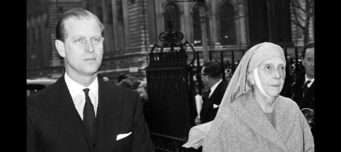 Принц из приличной семьи