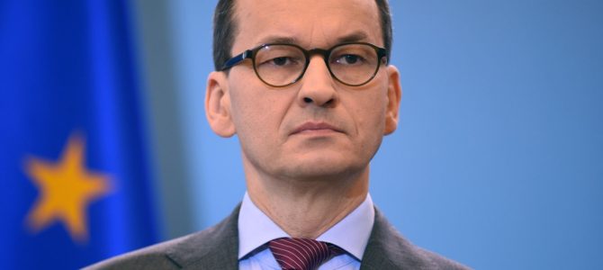 Премьер-министр Польши Лапиду: Польша не заплатит ни злотого, ни евро, ни доллара за преступления Германии