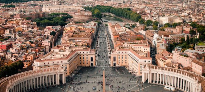 Понтифик ограничивает использование латинской мессы, которая вызывает недовольство у евреев