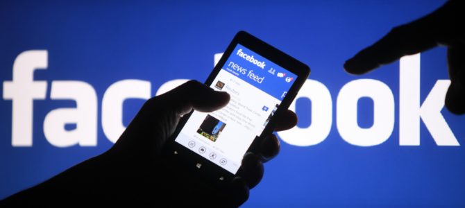«Фейсбук» расширяет свои усилия по борьбе с отрицанием Холокоста