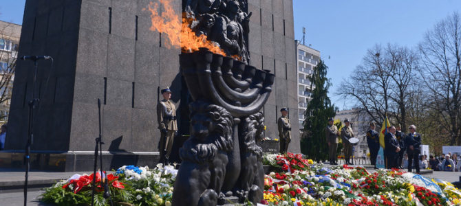 Умер последний участник восстания в Варшавском гетто