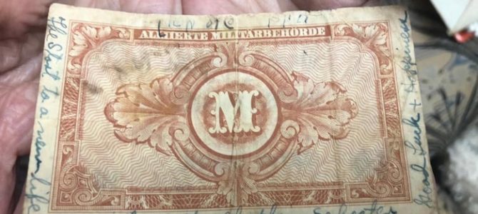 Банкнота 1945 года помогла пережившей Холокост найти семью своего освободителя