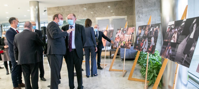 В парламенте Литвы открыта выставка “Мое имя – Израиль”.