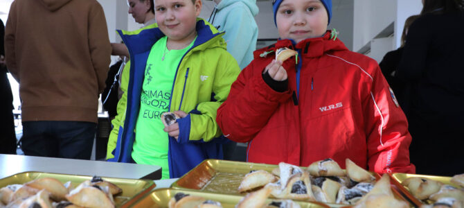 Хоменташен от Фаины Куклянски детям украинских беженцев