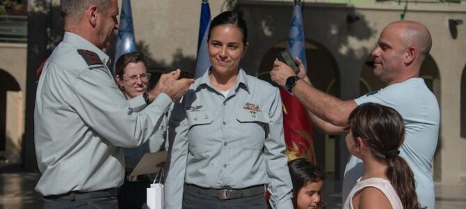 Впервые в истории ЦАХАЛа: женщина-полковник назначена командиром артиллерийского дивизиона