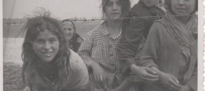 Roma Holocaust Memorial Day Marked in Lithuania