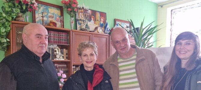 Nancy Sasson Travels to Panevėžys Seeking Family Roots