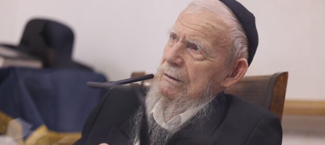 Spiritual Leader of Lithuanian Haredim Dies at 100