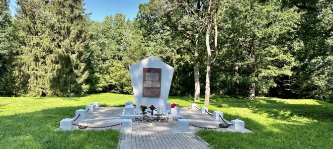 Commemoration of Holocaust Victims in Vilkomir