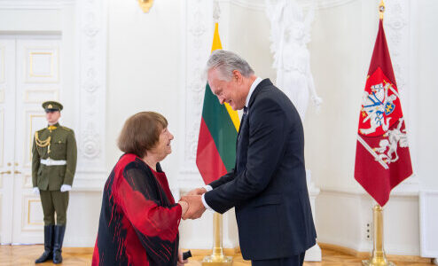 Президент Литвы вручил кресты “За спасение погибающих”