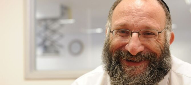 хасиды ашкеназы сефарды. раввин ашкенази. давид лау равин израиля. исраэль меир лау. еврей ашкеназ.