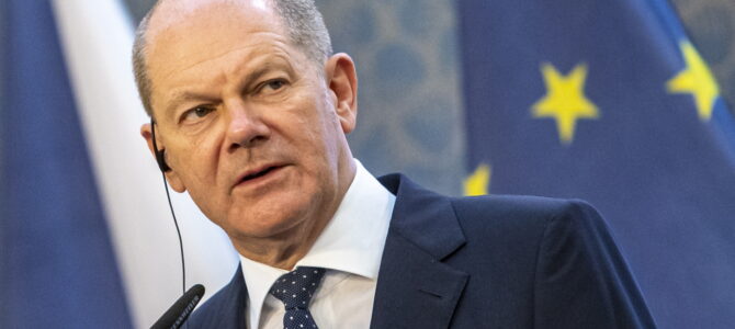 Шольц: Ханука имеет такую же значимость для Германии, как и Рождество