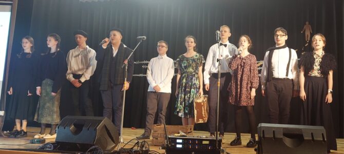 Ariogaloje pagerbti Holokausto aukų atminimo susirinko jaunimas iš visos Lietuvos