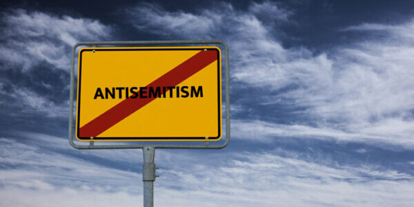 Литовский политик покинул свою партию после антисемитских высказываний